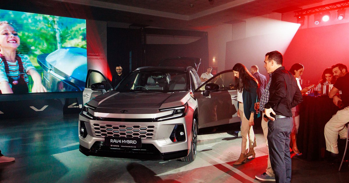 &Tau;&omicron; &nu;έ&omicron; Toyota RAV4 &pi;&alpha;&rho;&omicron;&upsilon;&sigma;&iota;ά&sigma;&tau;&eta;&kappa;&epsilon; &epsilon;&pi;ί&sigma;&eta;&mu;&alpha; &sigma;&tau;&eta;&nu; &Kappa;ύ&pi;&rho;&omicron;