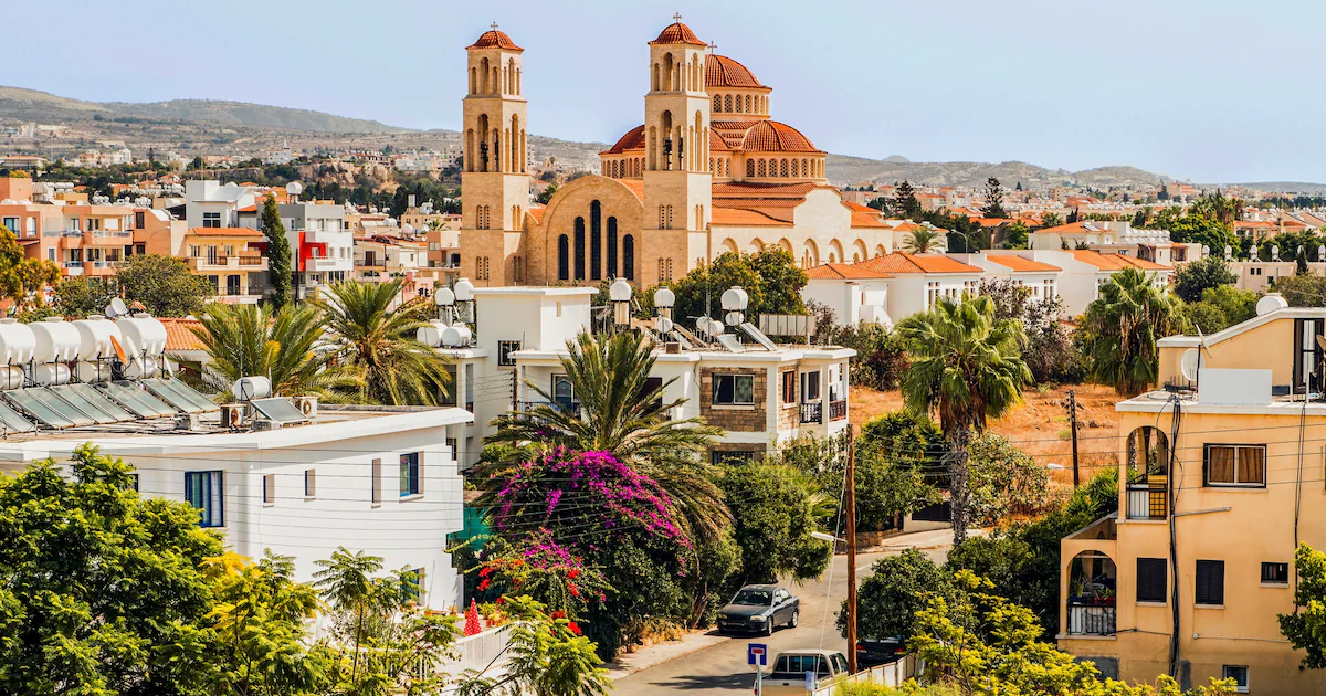 &Tau;&omicron; &Phi;&epsilon;&sigma;&tau;&iota;&beta;ά&lambda; &Phi;&omicron;&rho;έ&omega;&nu; &Pi;&omicron;&lambda;&iota;&tau;&iota;&sigma;&tau;&iota;&kappa;ή&sigmaf; &Kappa;&lambda;&eta;&rho;&omicron;&nu;&omicron;&mu;&iota;ά&sigmaf; &epsilon;&pi;&iota;&sigma;&tau;&rho;έ&phi;&epsilon;&iota; &gamma;&iota;&alpha; 14&eta; &chi;&rho;&omicron;&nu;&iota;ά &sigma;&tau;&omicron; &Alpha;&rho;&epsilon;&delta;&iota;&omicron;ύ