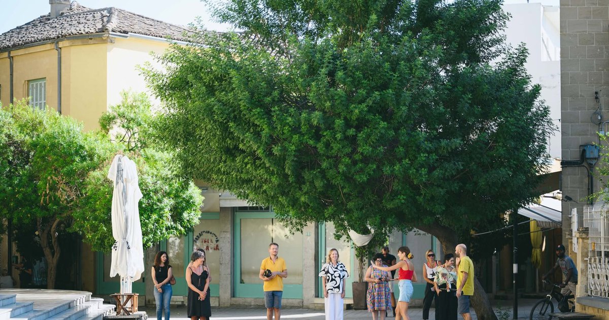 To 12&omicron; &Phi;&epsilon;&sigma;&tau;&iota;&beta;ά&lambda; &Xi;&alpha;&rho;&kappa;ή&sigmaf; &epsilon;&pi;&iota;&sigma;&tau;&rho;έ&phi;&epsilon;&iota; &delta;έ&kappa;&alpha; &chi;&rho;ό&nu;&iota;&alpha; &mu;&epsilon;&tau;ά &sigma;&tau;&eta;&nu; &Kappa;&alpha;&lambda;&alpha;&beta;&alpha;&sigma;ό