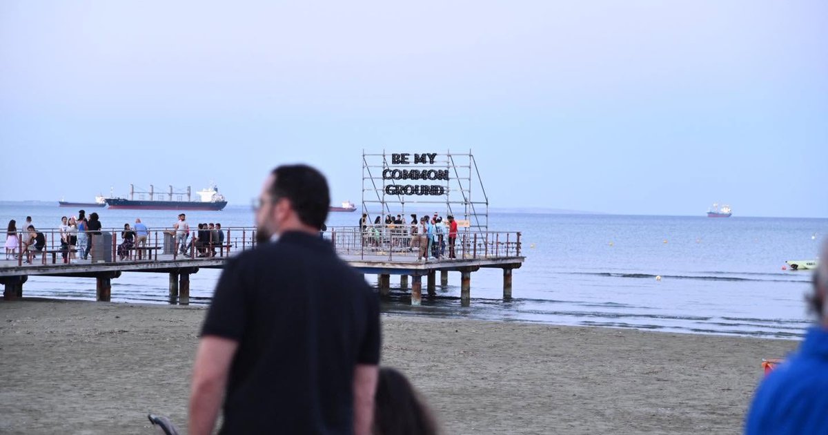 Mί&alpha; &kappa;&upsilon;&pi;&rho;&iota;&alpha;&kappa;ή &pi;ό&lambda;&eta; &alpha;&nu;ά&mu;&epsilon;&sigma;&alpha; &sigma;&tau;&omicron;&upsilon;&sigmaf; 10 &kappa;&alpha;&lambda;ύ&tau;&epsilon;&rho;&omicron;&upsilon;&sigmaf; &pi;&rho;&omicron;&omicron;&rho;&iota;&sigma;&mu;&omicron;ύ&sigmaf; &gamma;&iota;&alpha; &delta;&iota;&alpha;&kappa;&omicron;&pi;έ&sigmaf; &tau;&omicron; &phi;&theta;&iota;&nu;ό&pi;&omega;&rho;&omicron;