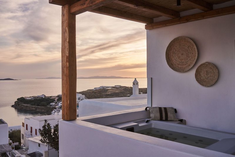 Amyth of Mykonos Agios Stefanos_Delos Sea View Suite with Jetted Tub.jpg