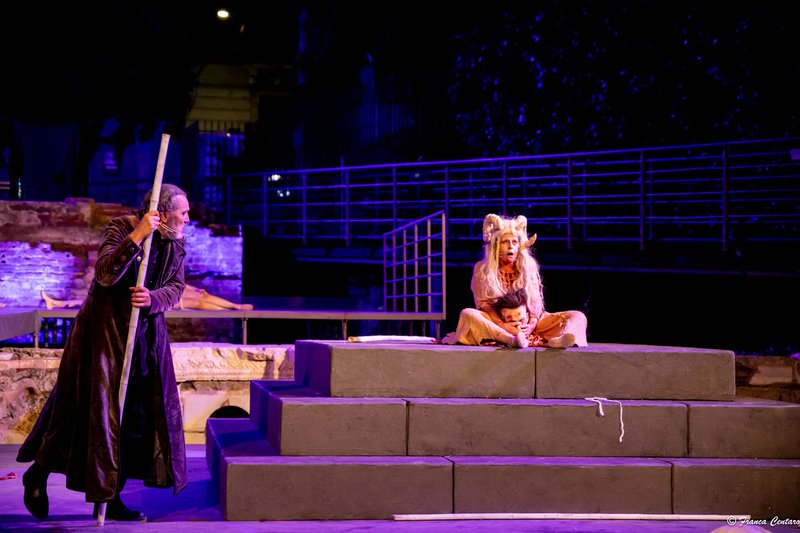 BACCHAE_Dide-Italy-Photo-by-Franca-Centaro-11.jpg