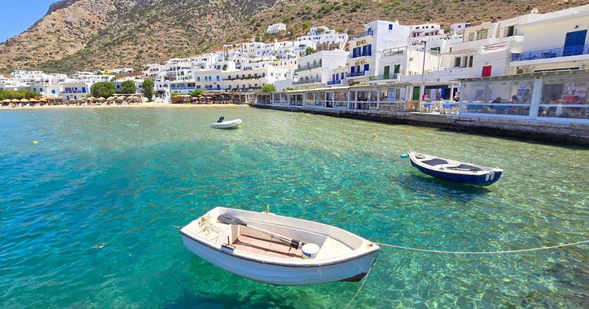&laquo;&Sigma;&alpha;&nu; &nu;&alpha; &beta;&gamma;ή&kappa;&epsilon; &alpha;&pi;ό &pi;&alpha;&rho;&alpha;&mu;ύ&theta;&iota;&raquo; &ndash; &Tau;&omicron; &epsilon;&lambda;&lambda;&eta;&nu;&iota;&kappa;ό &nu;&eta;&sigma;ί &pi;&omicron;&upsilon; &alpha;&pi;&omicron;&theta;&epsilon;ώ&nu;&omicron;&upsilon;&nu; &omicron;&iota; &Beta;&rho;&epsilon;&tau;&alpha;&nu;&omicron;ί