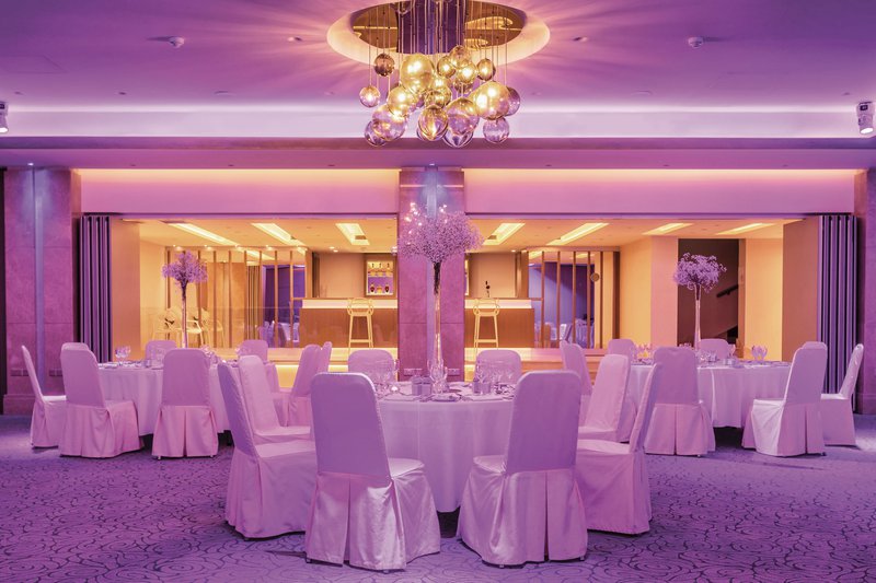 Crowne-Plaza-Limassol-Hotel-Events-In-Cyprus.jpg