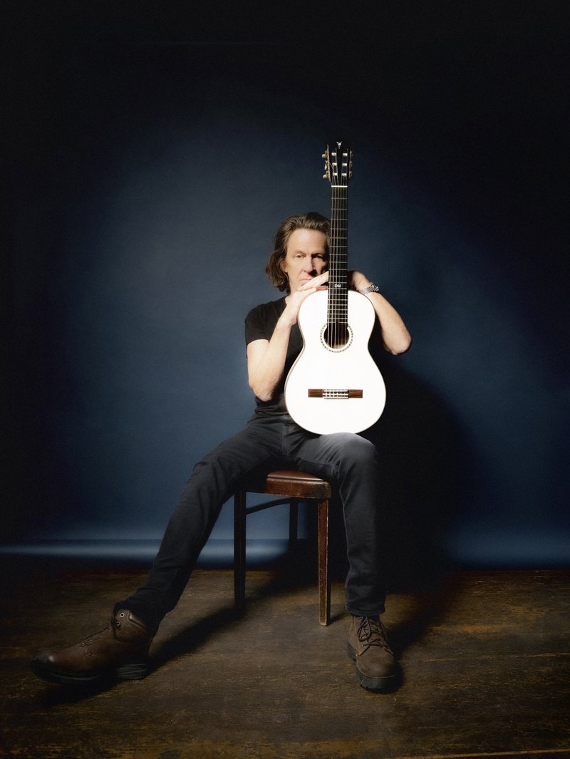 Dominic Miller.jpg