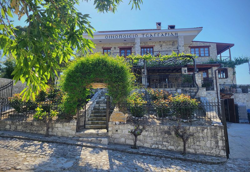 FotoJet (2) (1).jpg