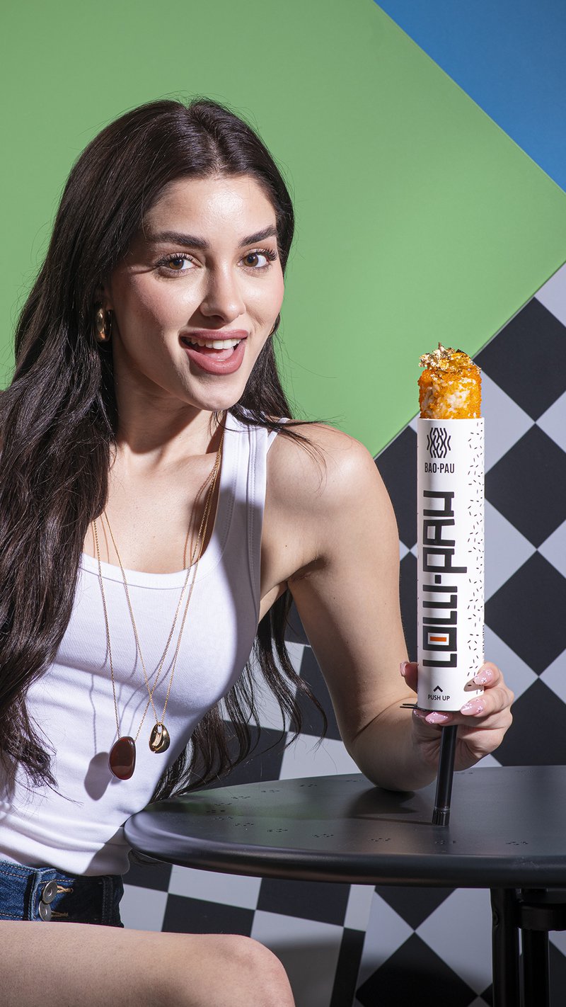 Img10374_1 storyy.jpg