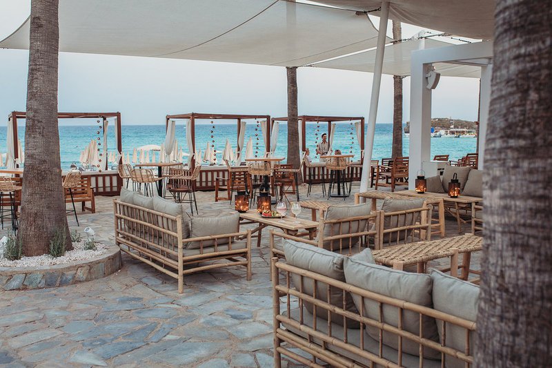 Isola Beach Bar.jpg