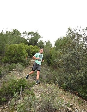 Kambos runner.jpg