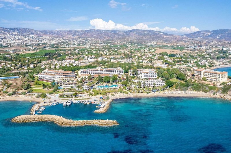 Leptos_Coral_Beach.width-800.jpg