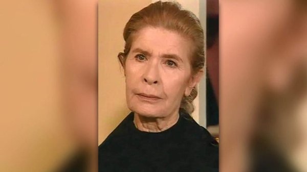 &Pi;έ&theta;&alpha;&nu;&epsilon; &eta; &eta;&theta;&omicron;&pi;&omicron;&iota;ό&sigmaf; &Epsilon;&lambda;&pi;ί&delta;&alpha; &Mu;&alpha;&zeta;&alpha;&rho;ά&kappa;&eta;