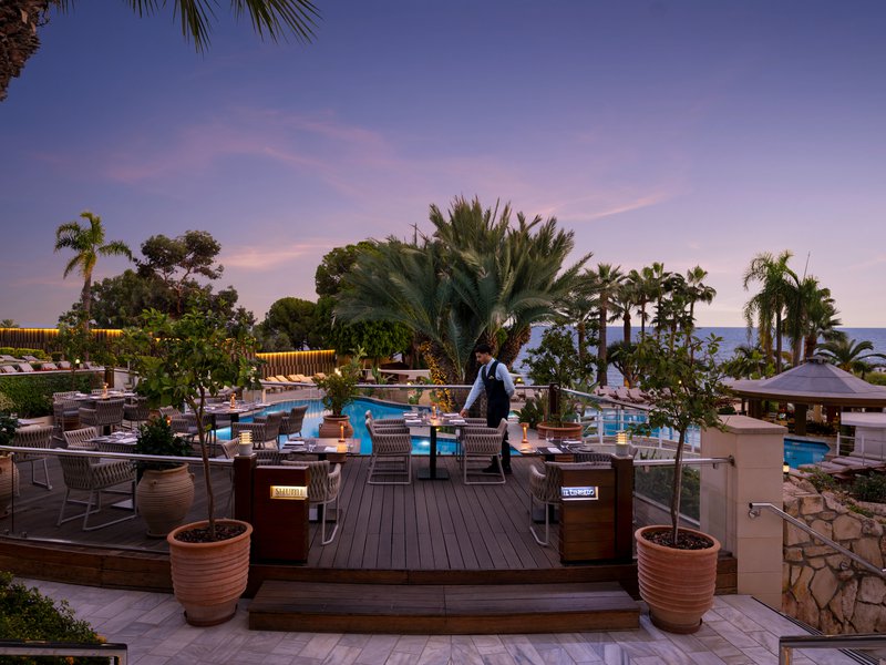 Nautica & Shumi Deck Area.jpg