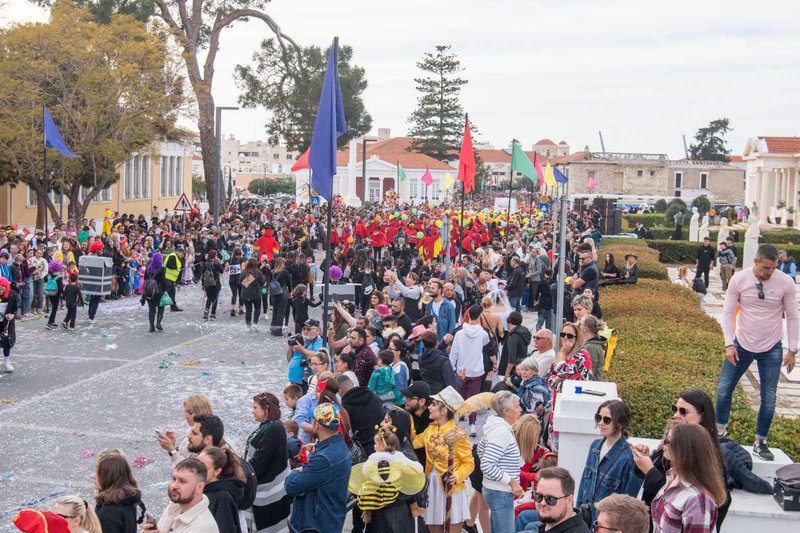 ΠΑΦΙΤΙΚΟ ΚΑΡΝΑΒΑΛΙ_Φ3.jpg