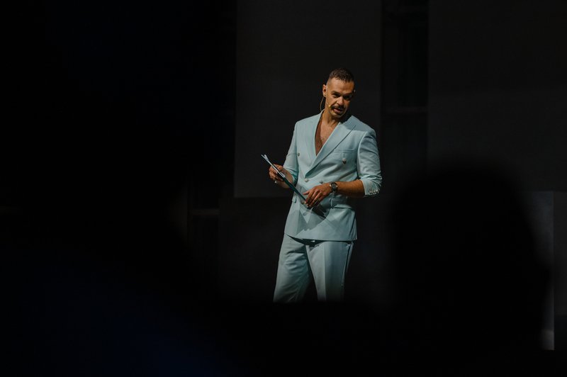 PASHIASpresentingawardsABRFEST2025.jpg