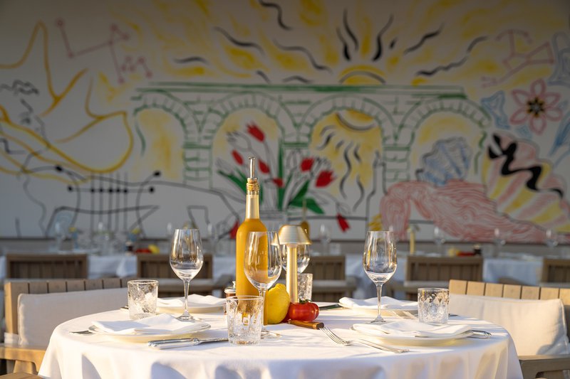 Parklane Limassol - Restaurants - LPM - Outdoor Wall Art HR.JPG