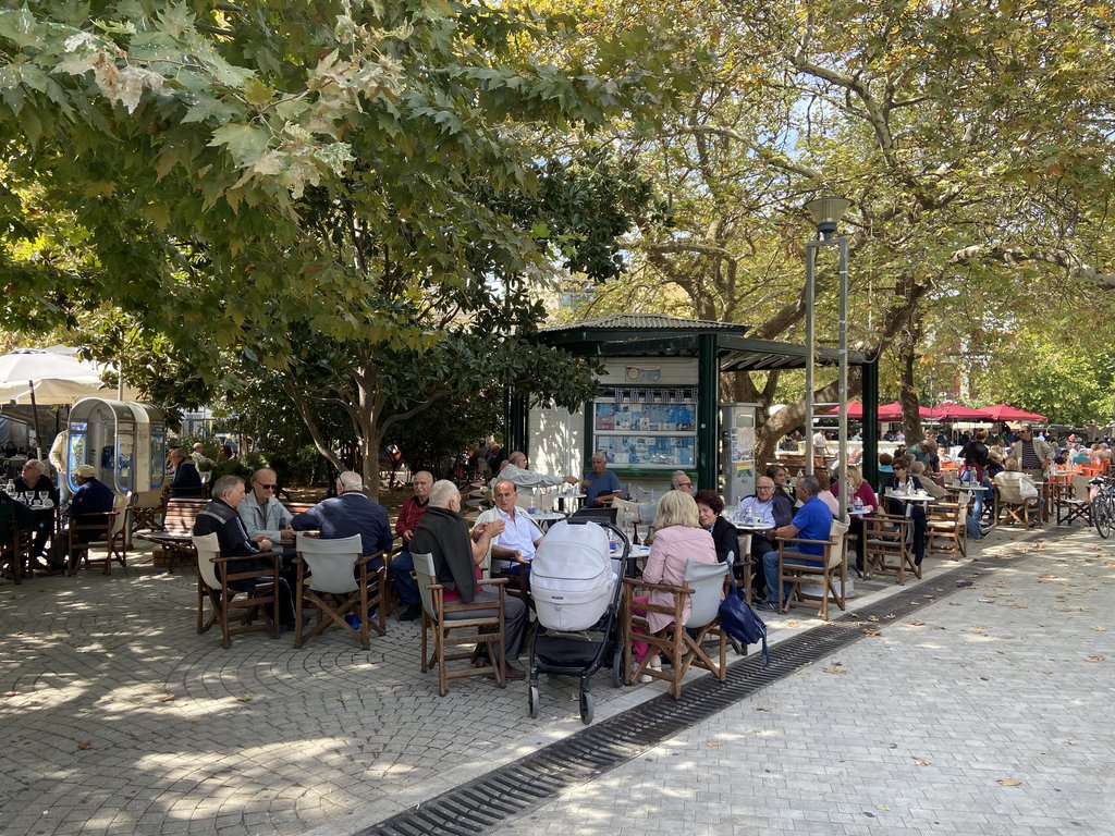 ΠλατείαΑγίαςΕιρήνης.jpeg