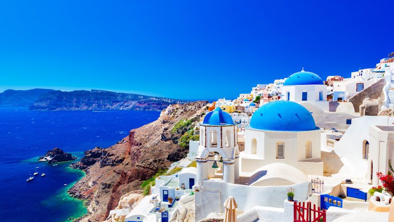 Santorini-Oia.jpg