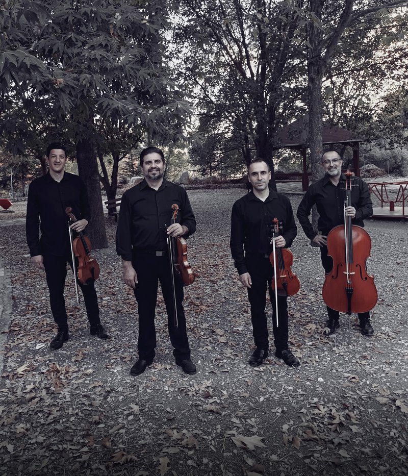 TratSik String Quartet 2.jpg