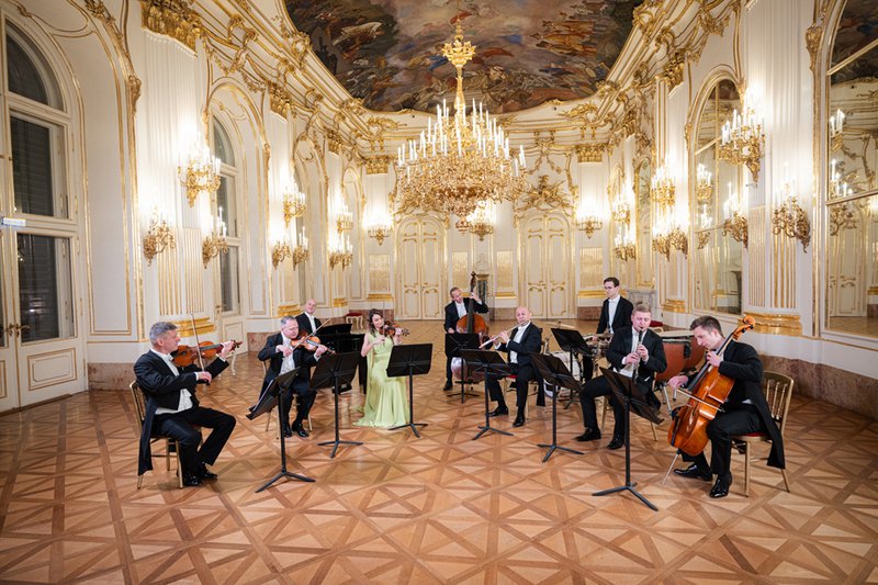 Viennese-Waltzes-Orchester.jpg