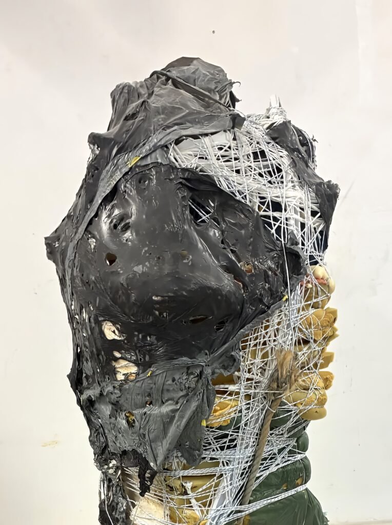 XARIS_GEORGAKOPOULOS_xwris_titlo_installation-764x1024.jpeg
