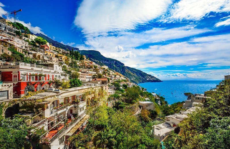 amalfi-coast-gdbb6adc51_1280.jpg