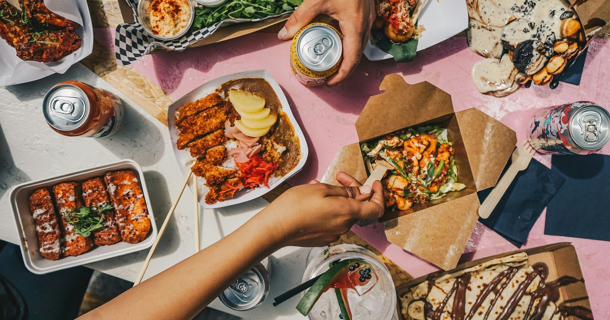 &Tau;&omicron; Seaside Street Food Festival &alpha;&nu;&epsilon;&beta;&alpha;ί&nu;&epsilon;&iota; &sigma;&tau;&alpha; &beta;&omicron;&upsilon;&nu;ά