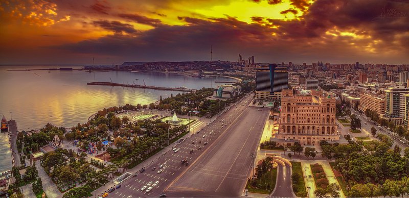 baku-4626962_1280.jpg