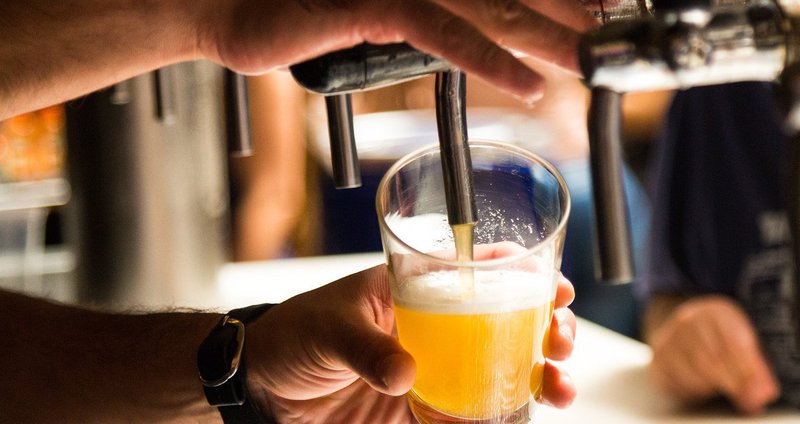 beer-2218900_1280_oNvJdSe.2e16d0b.2e16d0ba.fill-1375x729.jpg