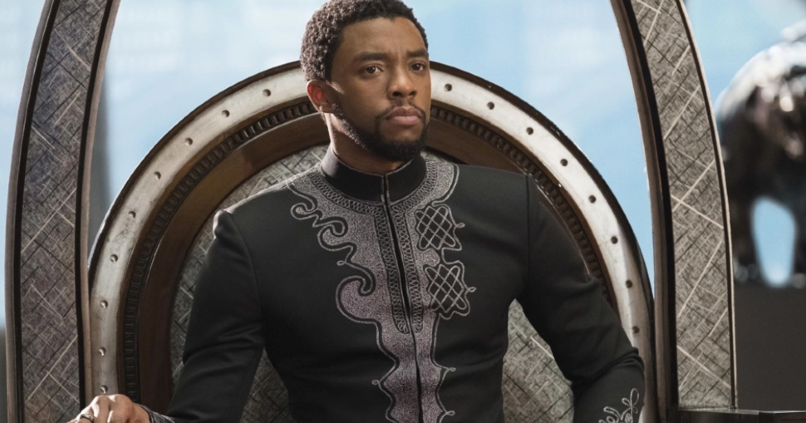 &Eta; Marvel &alpha;&nu;&alpha;&kappa;&omicron;ί&nu;&omega;&sigma;&epsilon; &tau;&omicron; Black Panther 3, &pi;&omicron;&iota;&omicron;&sigmaf; &eta;&theta;&omicron;&pi;&omicron;&iota;ό&sigmaf; &pi;&alpha;ί&rho;&nu;&epsilon;&iota; &tau;&eta; &theta;έ&sigma;&eta; &tau;&omicron;&upsilon; &Tau;&sigma;ά&nu;&tau;&gamma;&omicron;&upsilon;&iota;&kappa; &Mu;&pi;ό&omicron;&upsilon;&zeta;&mu;&alpha;&nu; &pi;&omicron;&upsilon; έ&phi;&upsilon;&gamma;&epsilon; &alpha;&pi;ό &tau;&eta; &zeta;&omega;ή