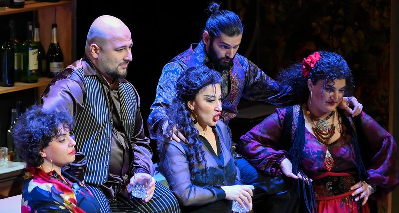 carmen10.jpg