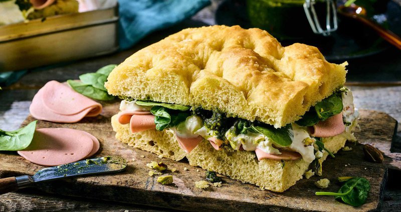 csm_BG_Juli_Rezept_Focaccia_Sandw.2e16d0ba.fill-1375x729.jpg