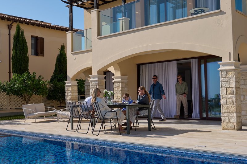 dim_aph_hills_P1255439 (1).jpg