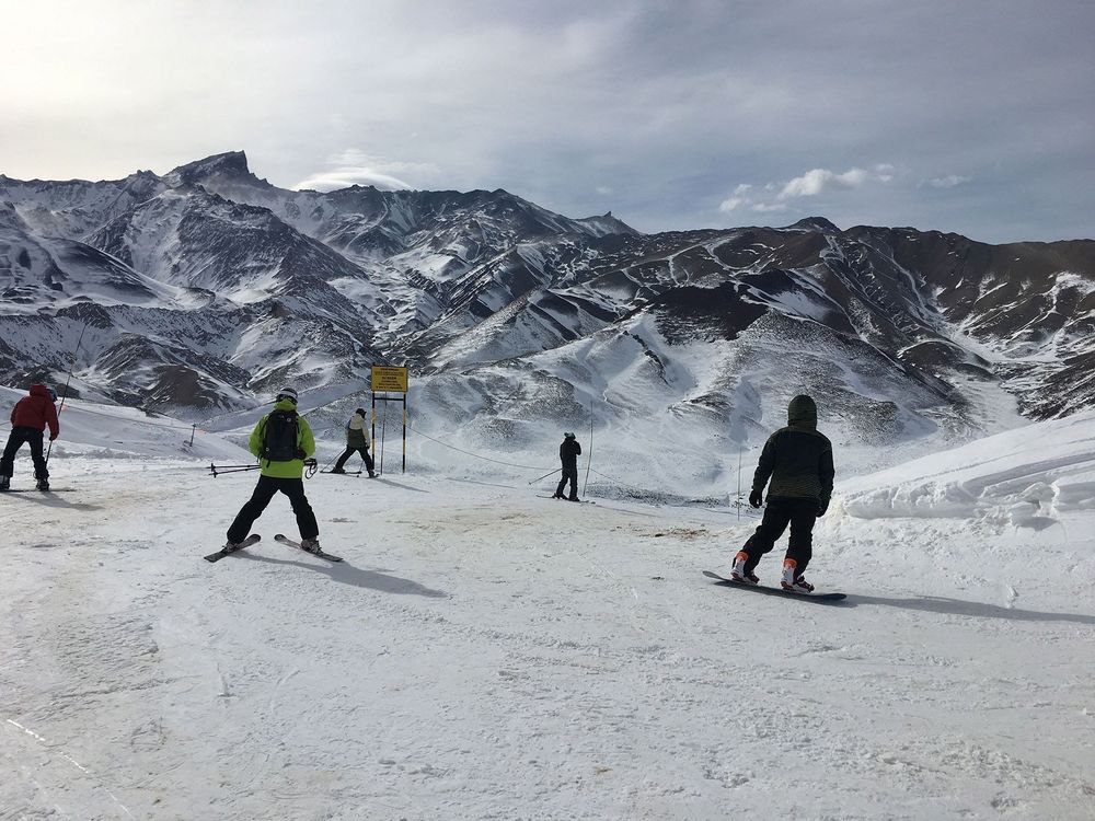 large_winter-sports-las-len83as-argentina_c20e9de46b.jpeg