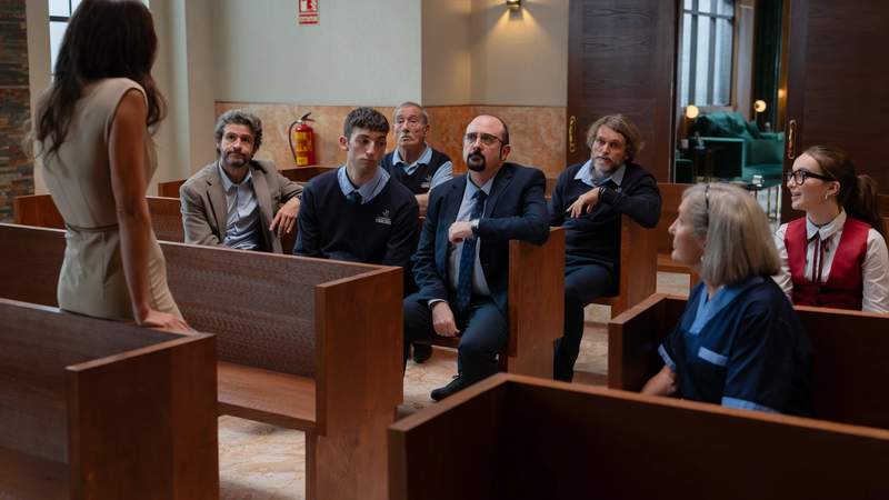 muertos-estrena-netflix-como-numero-1-avecina-batalla-funeraria-torregrosa_98.webp