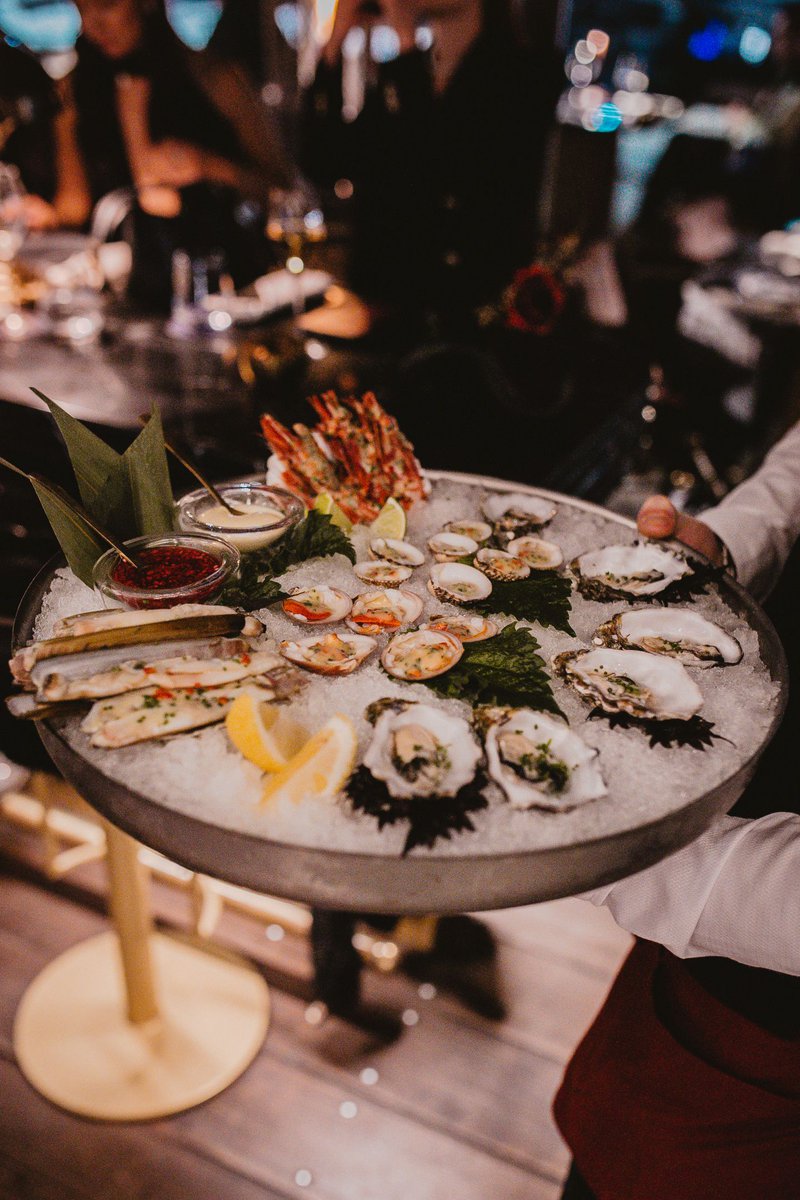 oyster platter.jpg