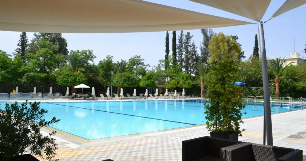 &Alpha;&upsilon;&tau;έ&sigmaf; &epsilon;ί&nu;&alpha;&iota; &omicron;&iota; &tau;&iota;&mu;έ&sigmaf; &gamma;&iota;&alpha; &tau;&omicron; &Delta;&eta;&mu;&omicron;&tau;&iota;&kappa;ό &Kappa;&omicron;&lambda;&upsilon;&mu;&beta;&eta;&tau;ή&rho;&iota;&omicron; &Lambda;&epsilon;&upsilon;&kappa;&omega;&sigma;ί&alpha;&sigmaf; &phi;έ&tau;&omicron;&sigmaf;