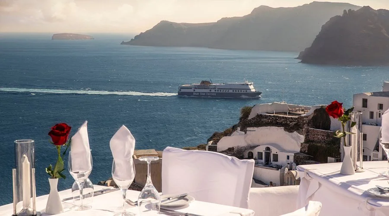 santorini.webp