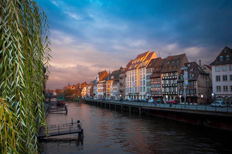 strasbourg-4762822_1280.jpg