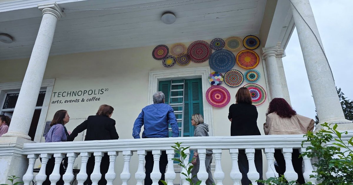 &Tau;&omicron; Technopolis 20 &alpha;&nu;&omicron;ί&gamma;&epsilon;&iota; &tau;&omicron;&nu; &kappa;ή&pi;&omicron; &tau;&omicron;&upsilon; &mu;&epsilon; έ&nu;&alpha; &xi;&epsilon;&chi;&omega;&rho;&iota;&sigma;&tau;ό Arts Crafts Fair