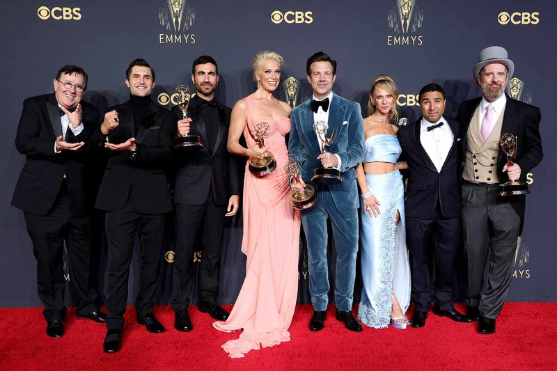 ted-lasso-cast-1-7367d0ab833e43e6a75b4803a93152d9.jpg