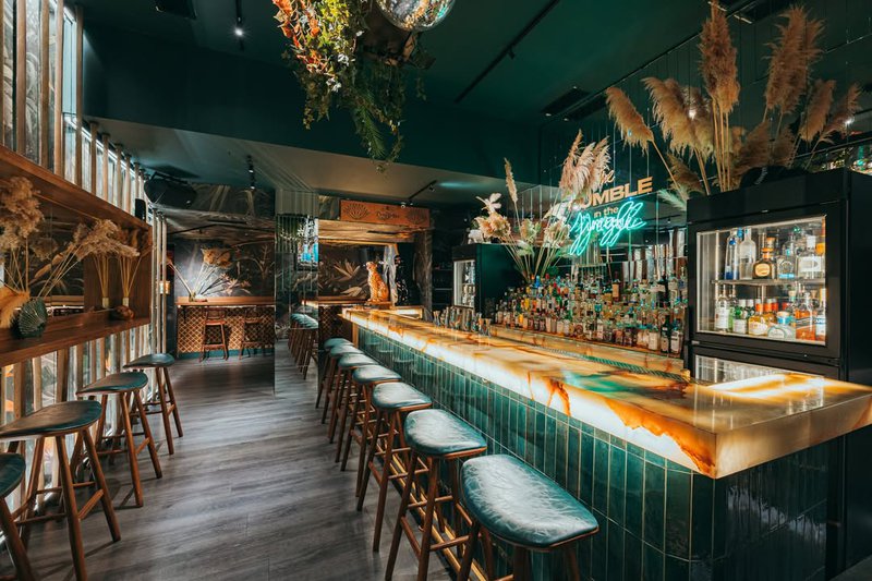 the-bar-in-front-of-the-bar.jpg