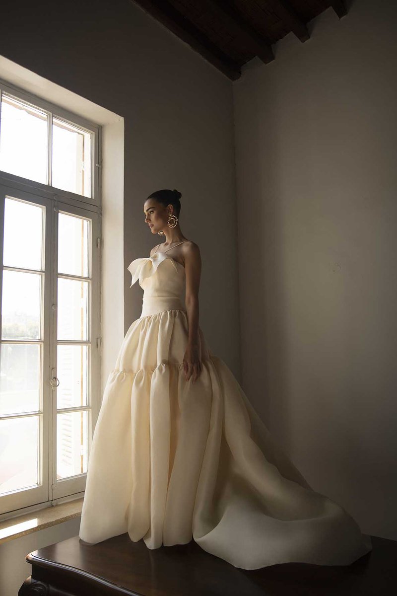 thumbnail_STRONGYLIOTOU BRIDAL (3).jpg