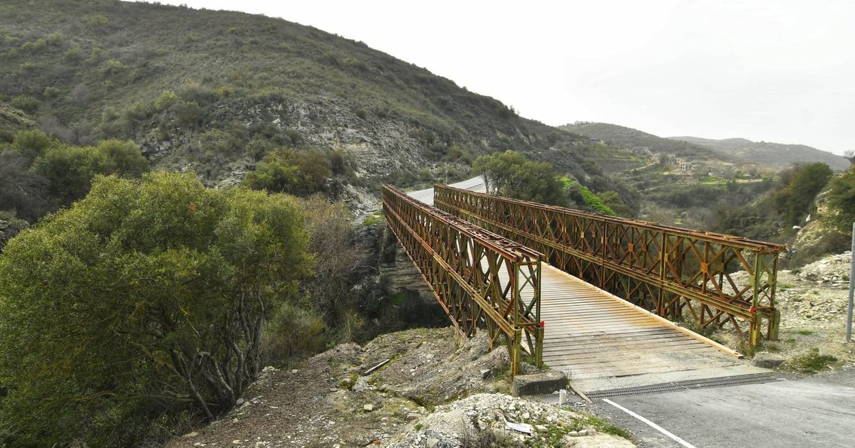 &Kappa;&lambda;&epsilon;ί&nu;&epsilon;&iota; &tau;&omicron; &epsilon;&nu;&tau;&upsilon;&pi;&omega;&sigma;&iota;&alpha;&kappa;ό &xi;&upsilon;&lambda;&omicron;&gamma;έ&phi;&upsilon;&rho;&omicron; &tau;&eta;&sigmaf; &Tau;&rho;ό&zeta;&epsilon;&nu;&alpha;&sigmaf;