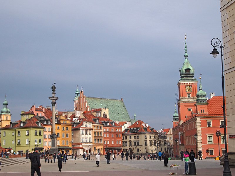 warsaw-787880_1280.jpg