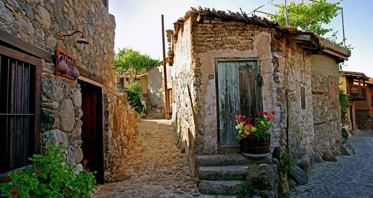 10 λόγοι για μία εκδρομή στην Κακοπετριά | Check In Cyprus
